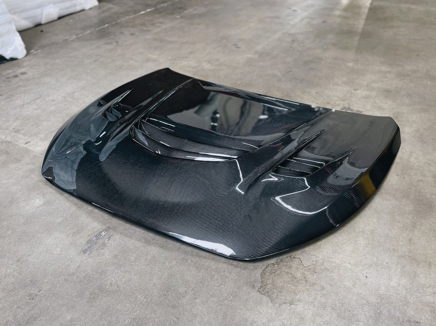 Fly 1 Motorsports Q-Attack Vented Hood - 2013+ Infiniti Q50