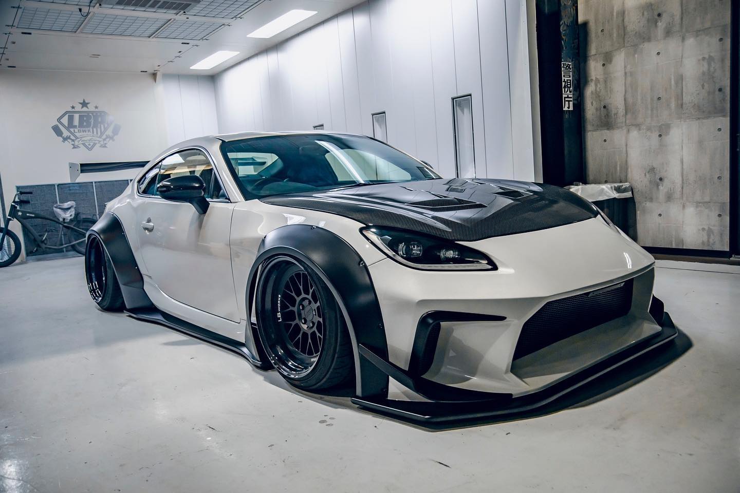 Liberty Walk LB★Nation Bonnet Hood - 2021+ GR86/BRZ (ZN8)