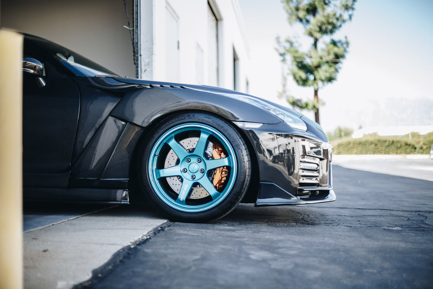 Fly 1 Motorsports RS35 Vented Fenders - 2009 - 2019 Nissan GT-R (R35)