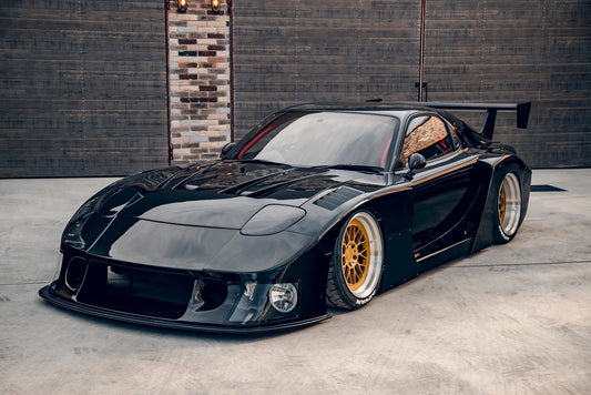 Liberty Walk LB★SUPER SILHOUETTE Works - 1993 - 1995 Mazda RX-7 (FD3S)